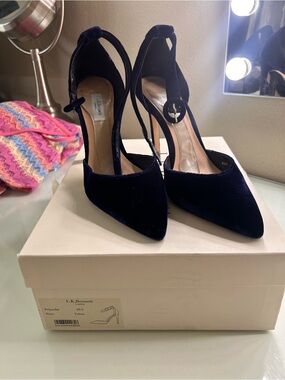 LK Bennett Priyanka blue velvet heels